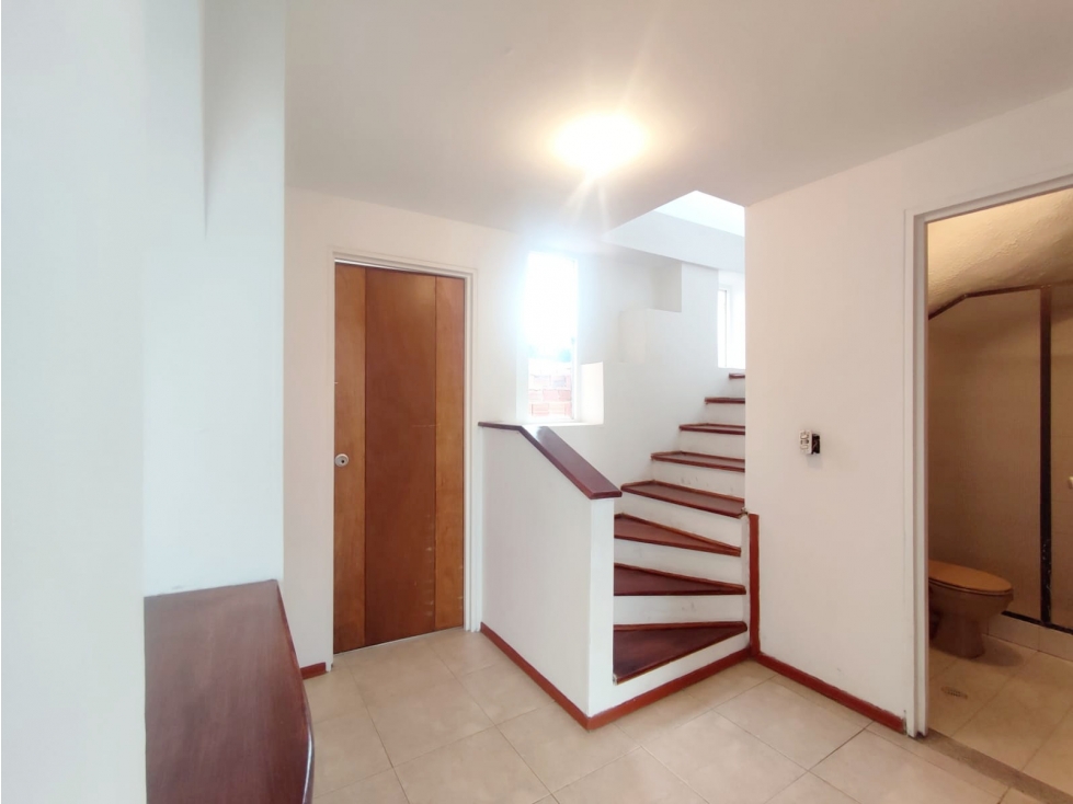Apartamento en venta en El Vergel, Bogotá · foto 2 de 24