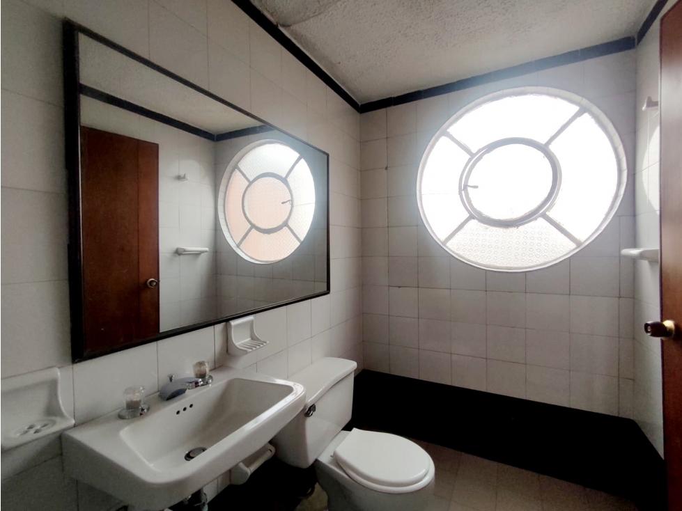 Apartamento en venta en El Vergel, Bogotá · foto 7 de 24