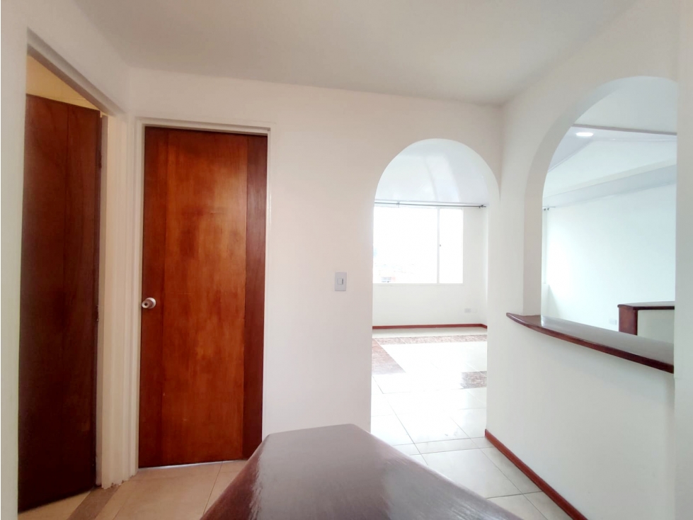 Apartamento en venta en El Vergel, Bogotá · foto 9 de 24