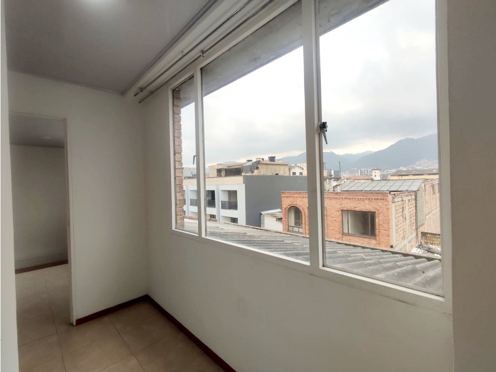 Apartamento en venta en El Vergel, Bogotá · foto 10 de 24