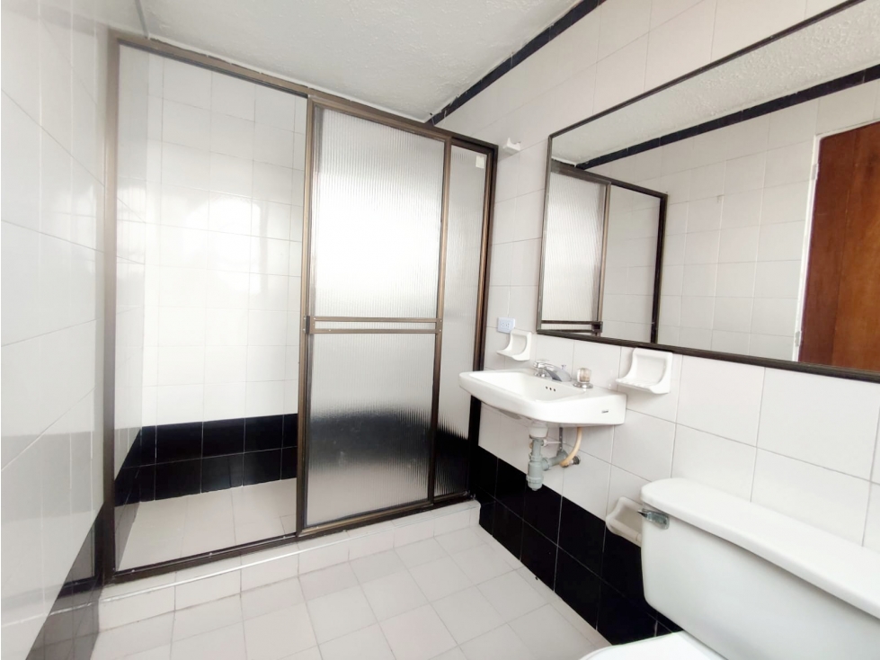 Apartamento en venta en El Vergel, Bogotá · foto 11 de 24