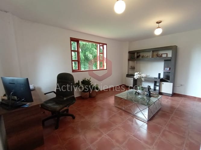 Casa de 9 alcobas en venta en Los Colegios, Rionegro · foto 6 de 24