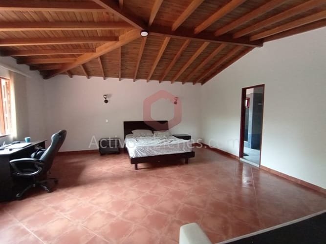 Casa de 9 alcobas en venta en Los Colegios, Rionegro · foto 12 de 24