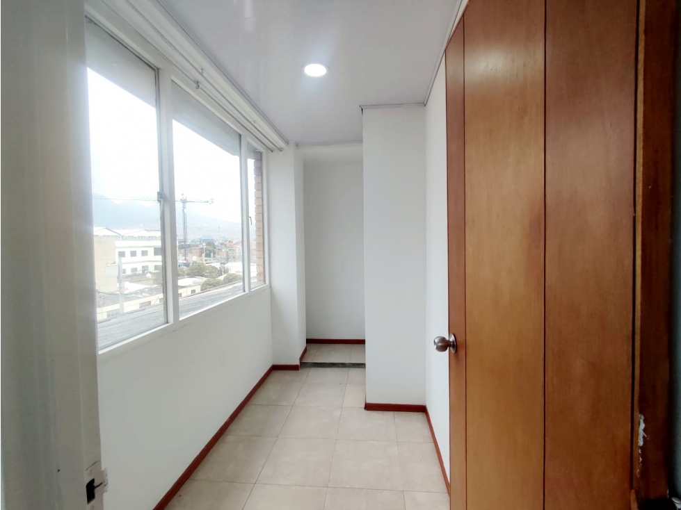 Apartamento en venta en El Vergel, Bogotá · foto 18 de 24