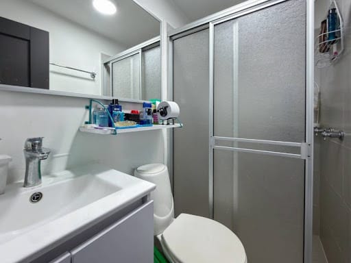 Casa de 3 alcobas en venta en Las Antillas, Envigado, 234 m² · foto 12 de 24