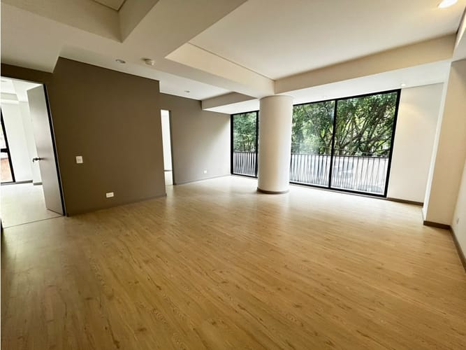 Apartamento en venta en Belén, Medellín · foto 2 de 15