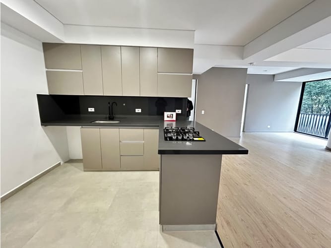 Apartamento en venta en Belén, Medellín · foto 6 de 15