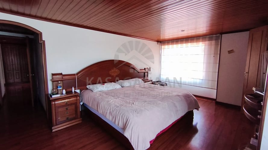 Apartamento de 5 alcobas en venta en Ciudad Salitre Oriental, Bogotá, 232 m² · foto 11 de 24