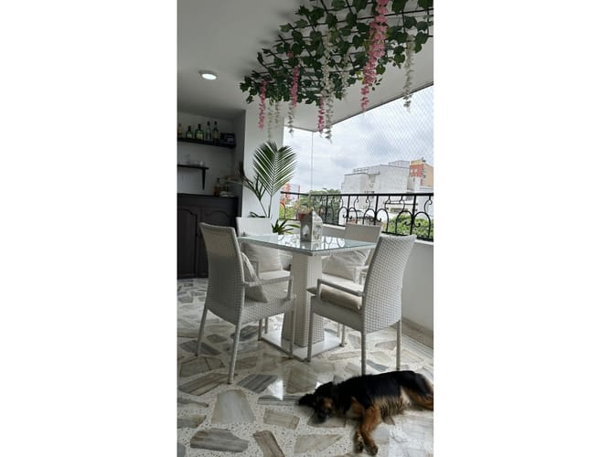 Apartamento de 4 alcobas en venta en Ciudad Jardin, Cali, 185 m² · foto 3 de 23