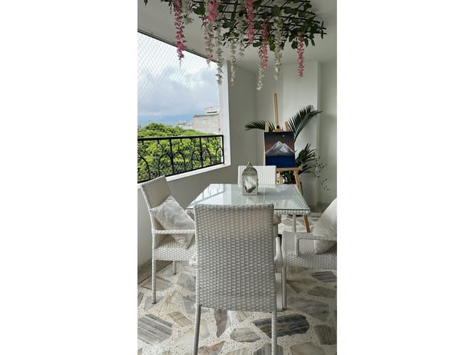 Apartamento de 4 alcobas en venta en Ciudad Jardin, Cali, 185 m² · foto 22 de 23