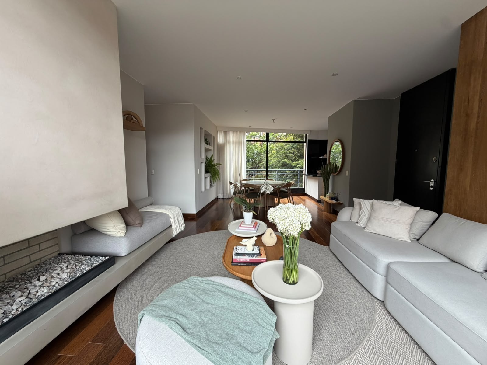 Apartamento en venta en El Refugio, Bogotá · foto 5 de 24