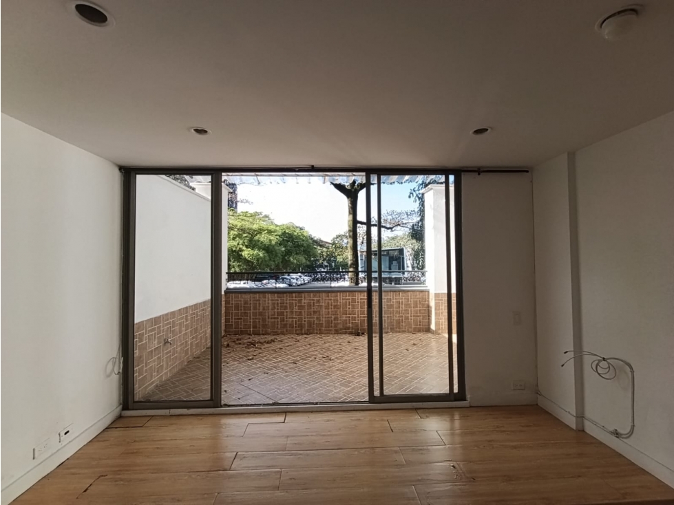 Apartamento en venta en La Aguacatala, Medellín · foto 4 de 10