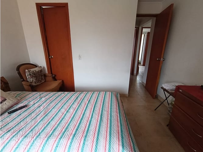 Apartamento de 3 alcobas en venta en Lorena, Medellín, 90 m² · foto 2 de 24