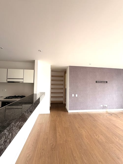 Apartamento de 2 alcobas en arriendo en Chico Norte, Bogotá, 80 m² · foto 9 de 12