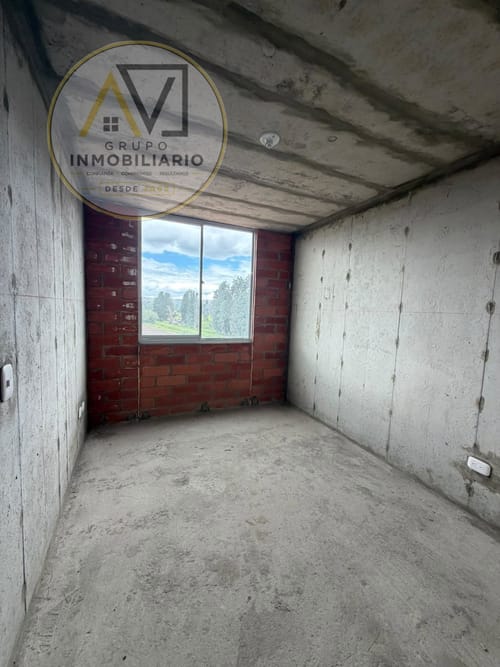 Apartamento de 3 alcobas en venta en La Prosperidad, Madrid, 64 m² · foto 3 de 8