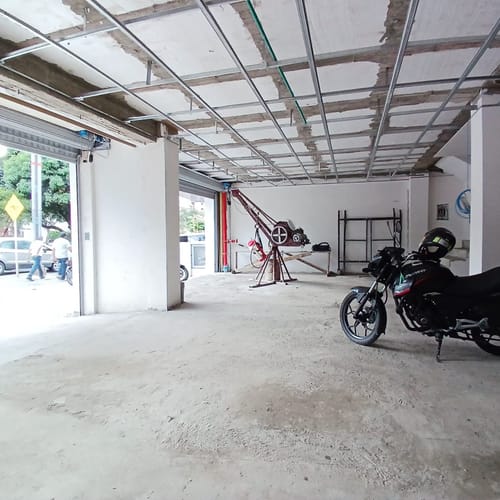 Edificio en arriendo en Tequendama, Cali, 1200 m² · foto 8 de 24