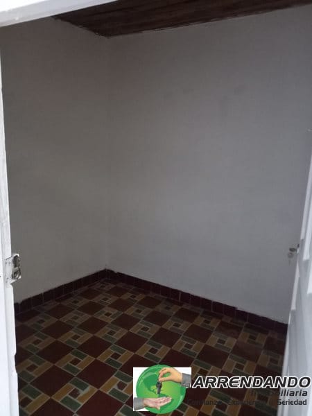 Casa de 6 alcobas en venta en Villa Paula, Itagüí, 184 m² · foto 15 de 16