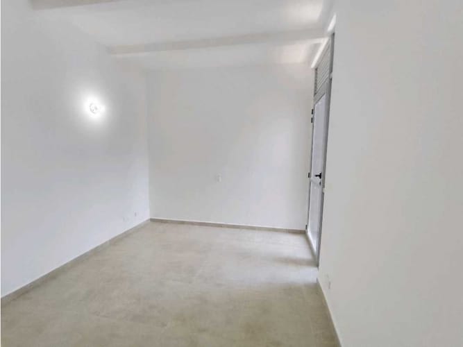 Local en arriendo en Las Palmas, Medellín, 18 m² · foto 3 de 7