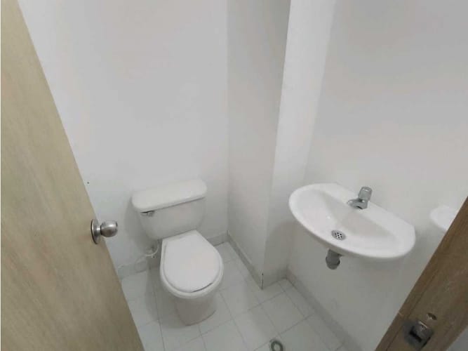 Local en arriendo en Las Palmas, Medellín, 18 m² · foto 7 de 7