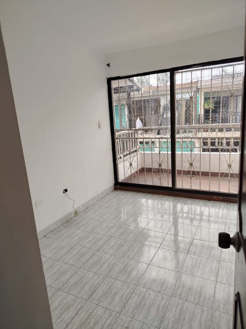 Casa de 3 alcobas en venta en El Guabito, Cali, 110 m² · foto 18 de 24