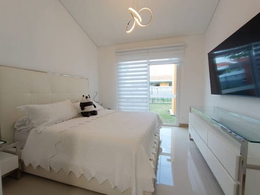 Casa de 3 alcobas en venta en El Castillo, Jamundí, 330 m² · foto 9 de 18