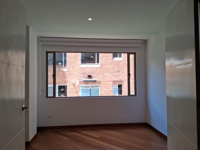 Apartamento de 3 alcobas en venta en Chico, Bogotá, 220 m² · foto 18 de 24