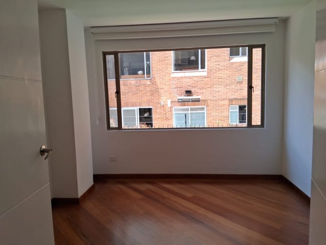 Apartamento de 3 alcobas en venta en Chico, Bogotá, 220 m² · foto 19 de 24
