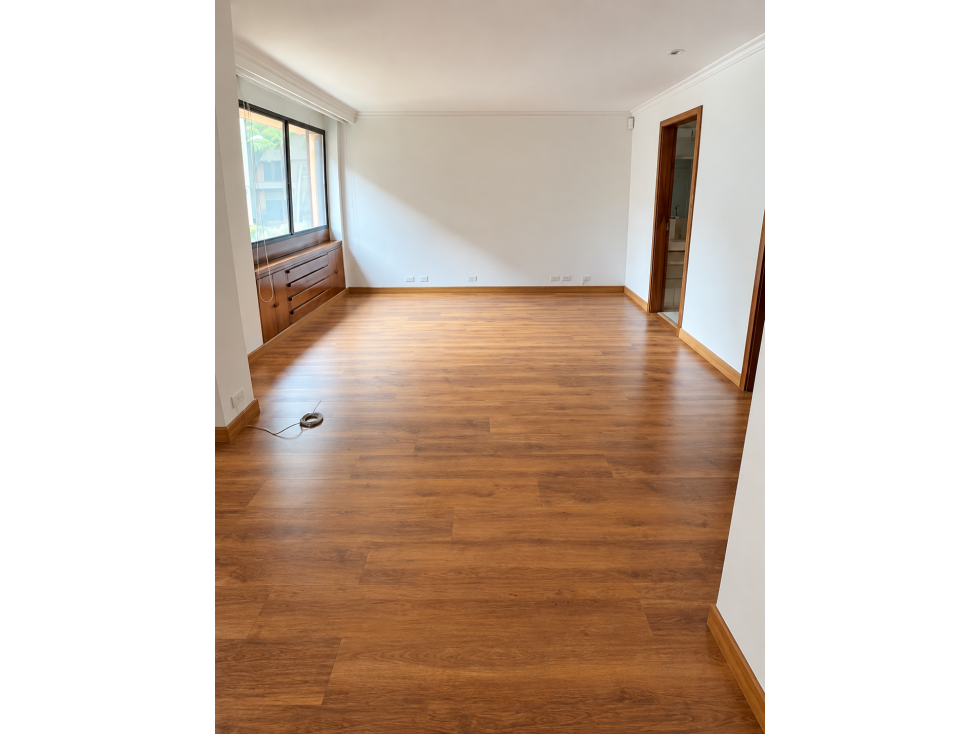 Apartamento en venta en El Virrey, Bogotá · foto 2 de 12