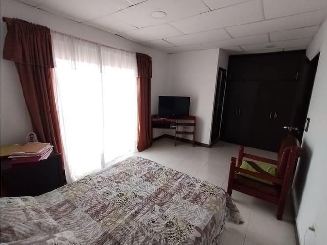 Casa de 5 alcobas en venta en Bolo - La Italia, Palmira, 244 m² · foto 4 de 24