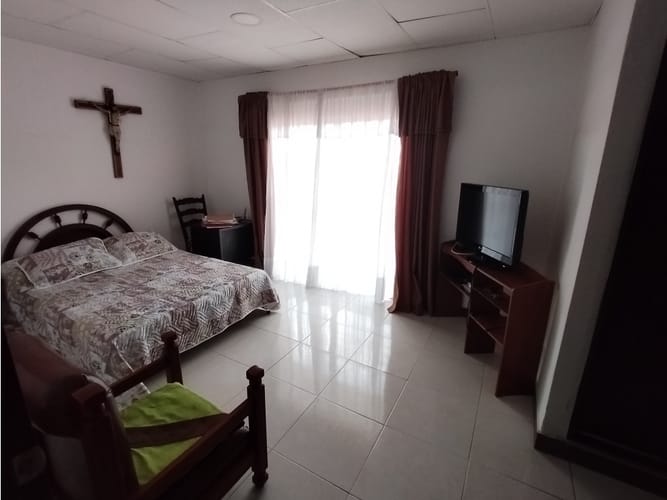 Casa de 5 alcobas en venta en Bolo - La Italia, Palmira, 244 m² · foto 15 de 24