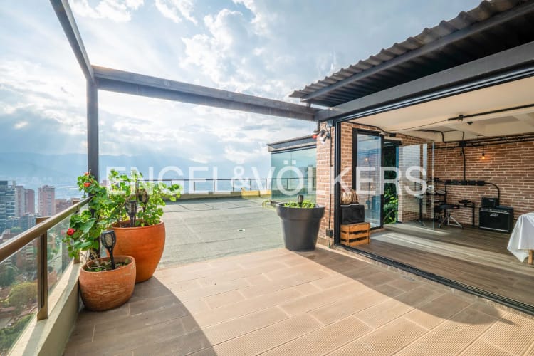 Apartamento de 3 alcobas en venta en Provenza, Medellín, 218 m² · foto 23 de 23