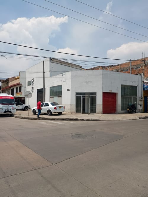 Local en venta en Porvenir, Cali, 260 m² · foto 2 de 22