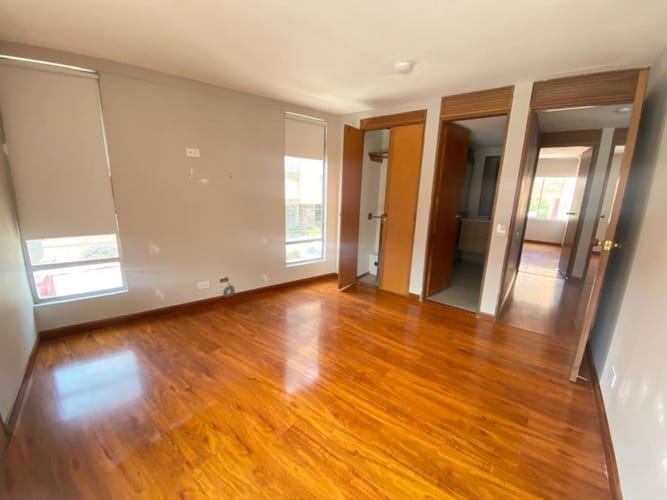 Apartamento en venta en Las Americas, Bogotá · foto 9 de 24