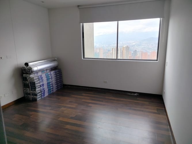 Apartamento de 3 alcobas en arriendo en El Tesoro, Medellín, 135 m² · foto 14 de 24