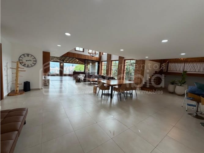 Finca en arriendo en La Mina, Envigado, 700 m² · foto 5 de 24