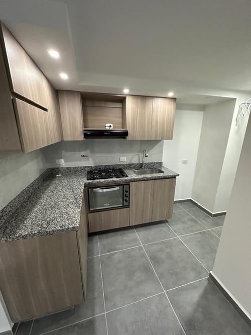 Apartamento de 2 alcobas en venta en La Tablaza, La Estrella, 64 m² · foto 2 de 10