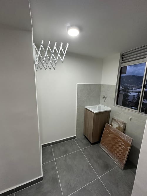 Apartamento de 2 alcobas en venta en La Tablaza, La Estrella, 64 m² · foto 3 de 10