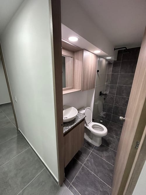 Apartamento de 2 alcobas en venta en La Tablaza, La Estrella, 64 m² · foto 4 de 10