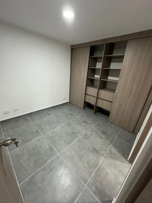 Apartamento de 2 alcobas en venta en La Tablaza, La Estrella, 64 m² · foto 9 de 10