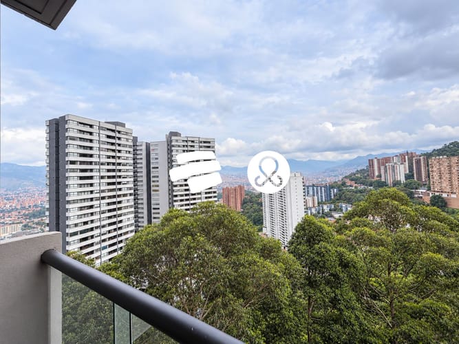 Apartamento de 3 alcobas en venta en Asomadera No.2, Medellín, 70 m² · foto 3 de 19