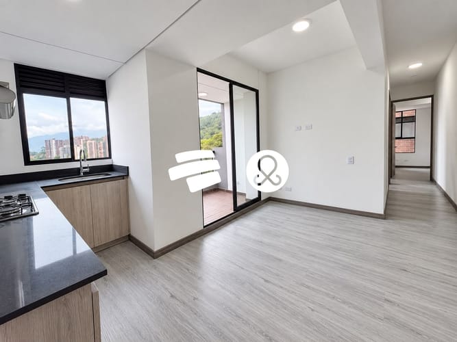Apartamento de 3 alcobas en venta en Asomadera No.2, Medellín, 70 m² · foto 4 de 19