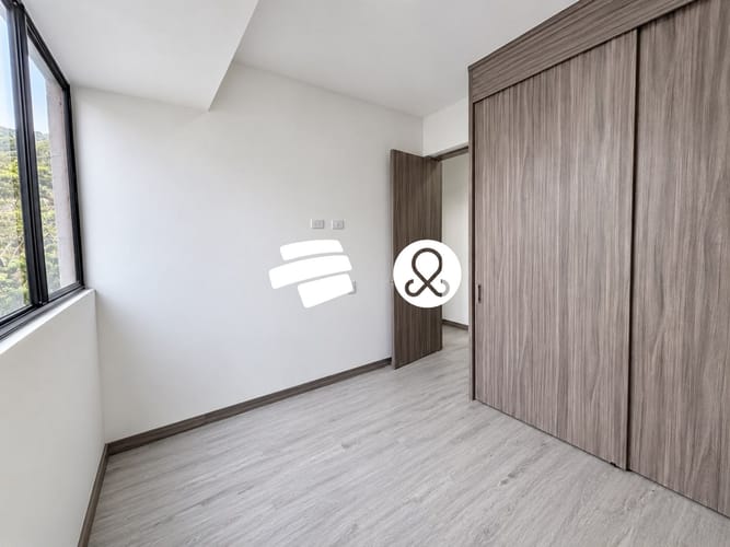 Apartamento de 3 alcobas en venta en Asomadera No.2, Medellín, 70 m² · foto 8 de 19