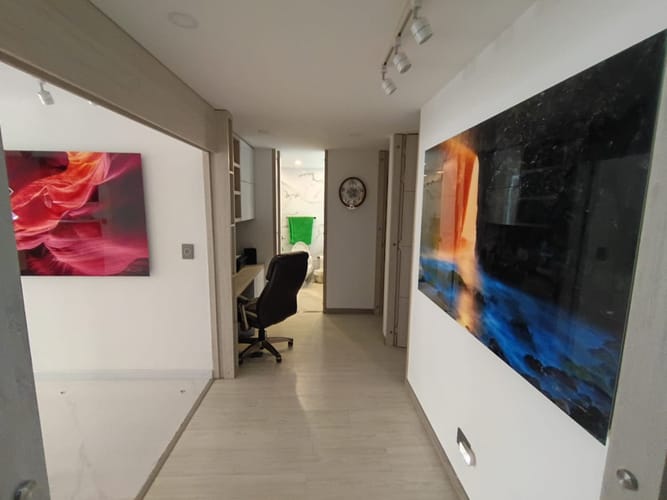 Apartamento de 3 alcobas en venta en Los Rosales, Bogotá, 175 m² · foto 6 de 20