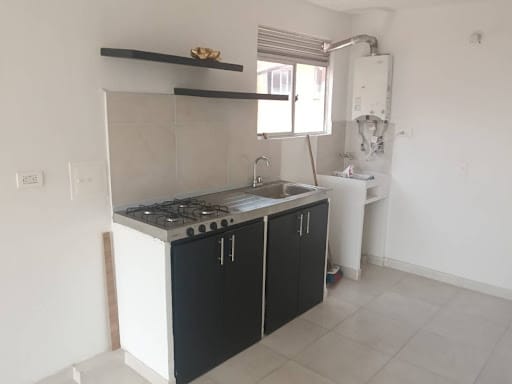 Apartamento de 3 alcobas en arriendo en Conjunto Residencial Zaragoza Ii, Madrid, 70 m² · foto 4 de 23
