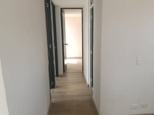 Apartamento de 3 alcobas en arriendo en Conjunto Residencial Zaragoza Ii, Madrid, 70 m² · foto 6 de 23