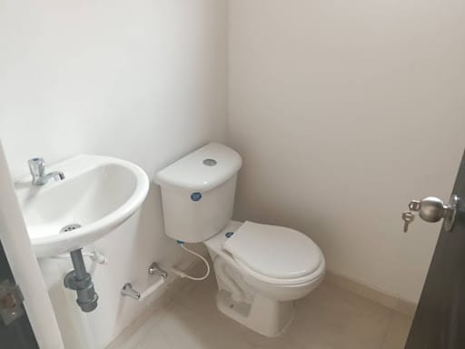 Apartamento de 3 alcobas en arriendo en Conjunto Residencial Zaragoza Ii, Madrid, 70 m² · foto 14 de 23