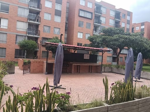 Apartamento de 3 alcobas en arriendo en Conjunto Residencial Zaragoza Ii, Madrid, 70 m² · foto 16 de 23