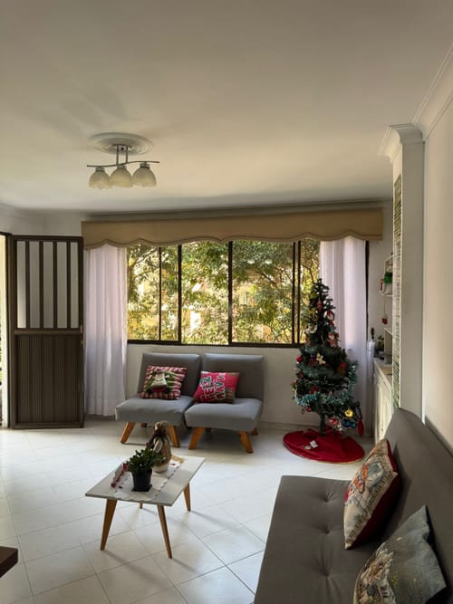 Apartamento de 3 alcobas en venta en Lorena, Medellín, 125 m² · foto 2 de 15