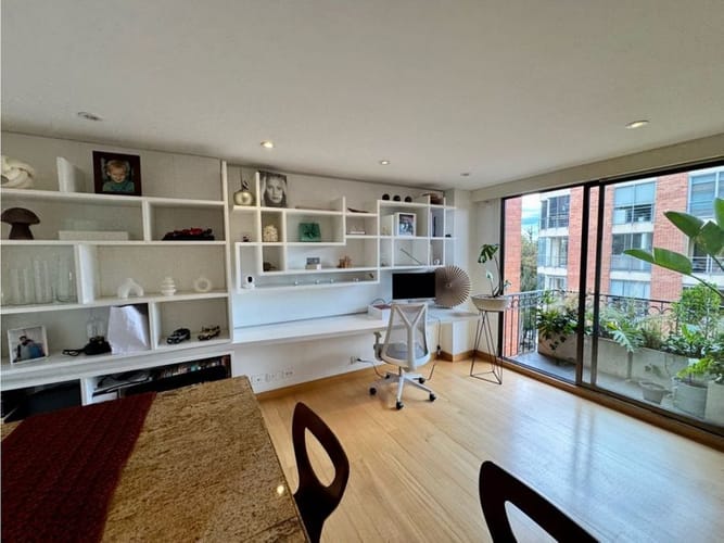 Apartamento en venta en Los Rosales, Bogotá · foto 5 de 15