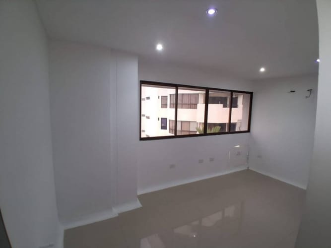 Consultorio en arriendo en Bocagrande, Cartagena, 15 m² · foto 3 de 7